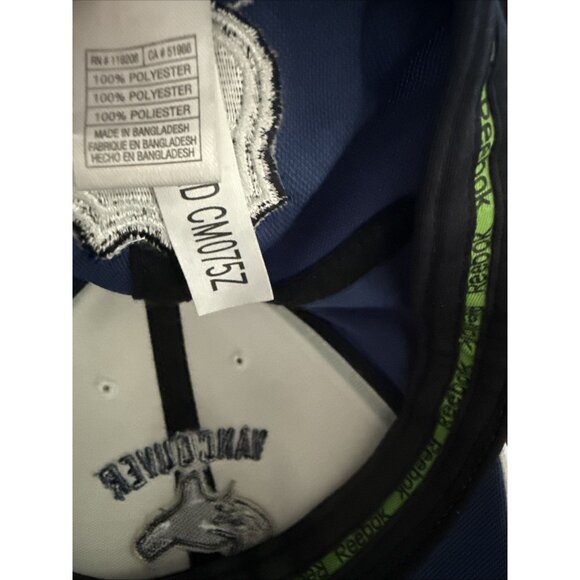 Vancouver Canucks Reebok Center Ice NHL Piped Bill Hockey Cap Hat L/XL - Picture 7 of 10
